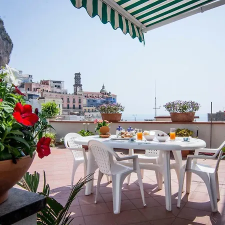 Casa Ester Appartement *