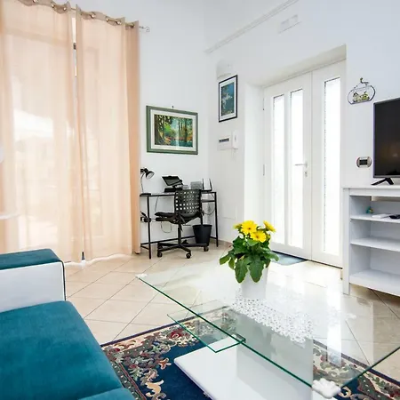 Casa Ester Atrani